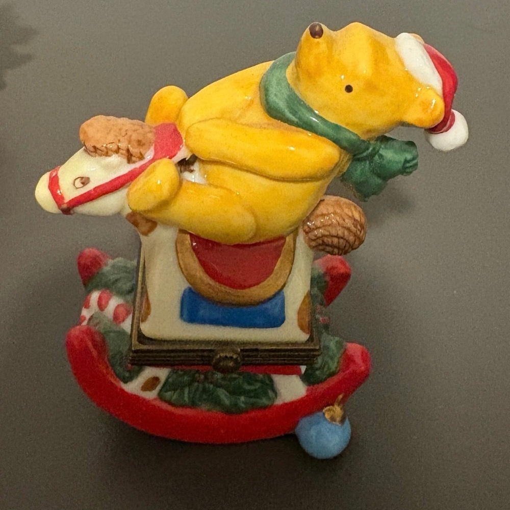 Disney Red and Green Decorative Piece